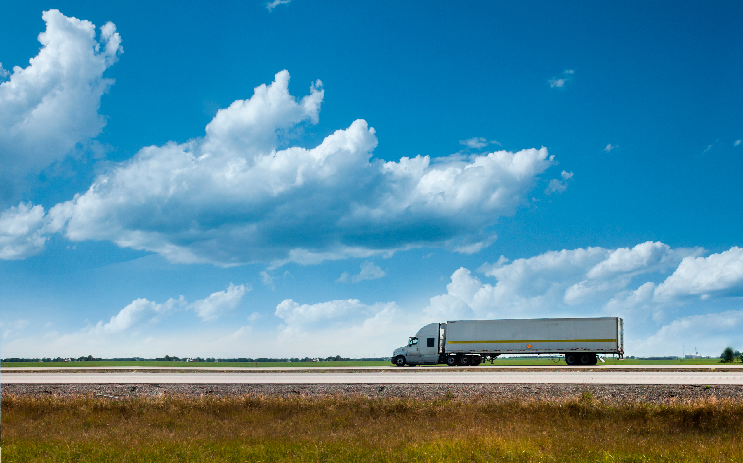 Como melhorar o rastreamento dos veículos na gestão de frota?