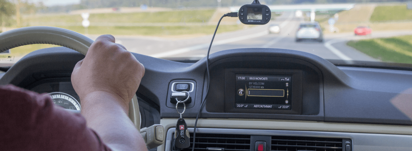 câmera de monitoramento veicular